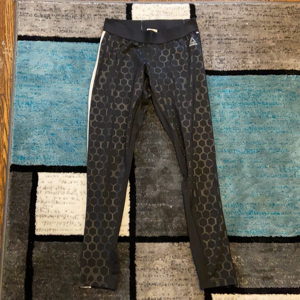 Reebok honeycomb leggings